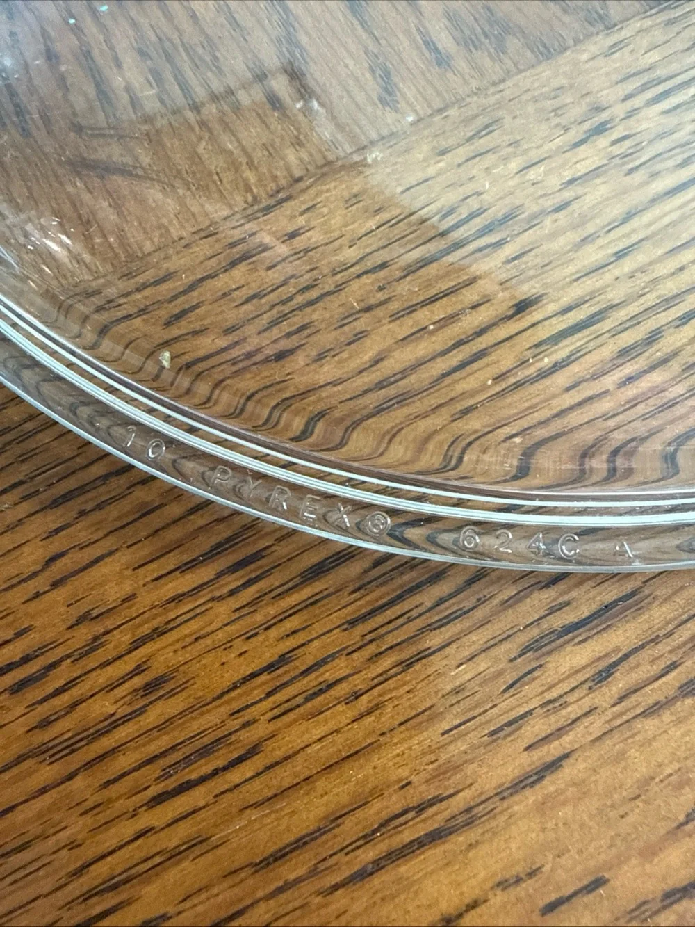 PYREX Vintage No221 8 1/4 Inch Baking Dish And Lid 624C